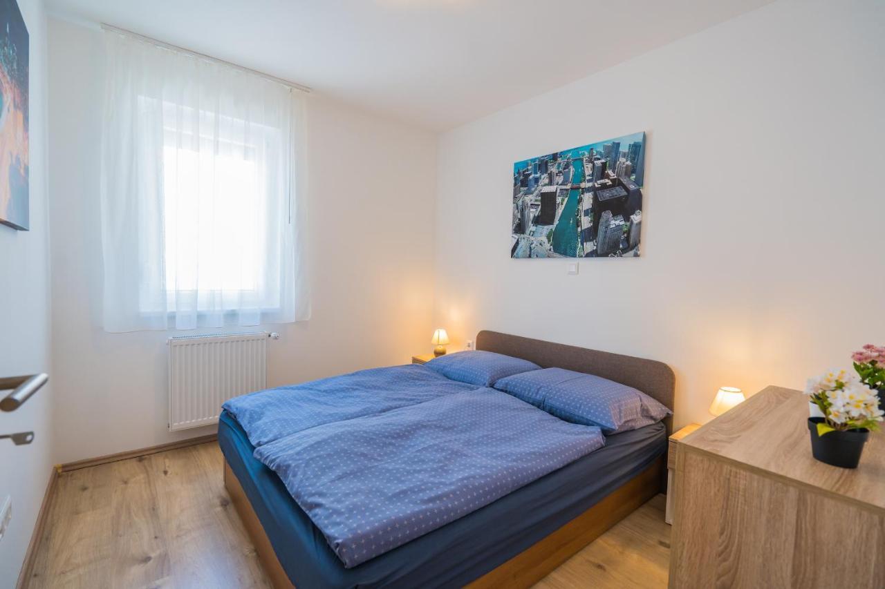Gemini Apartments Siofok I., Iii. ภายนอก รูปภาพ